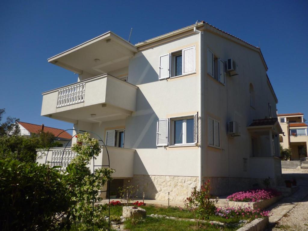 Villa Luna With Seaview Petrcane Exterior photo